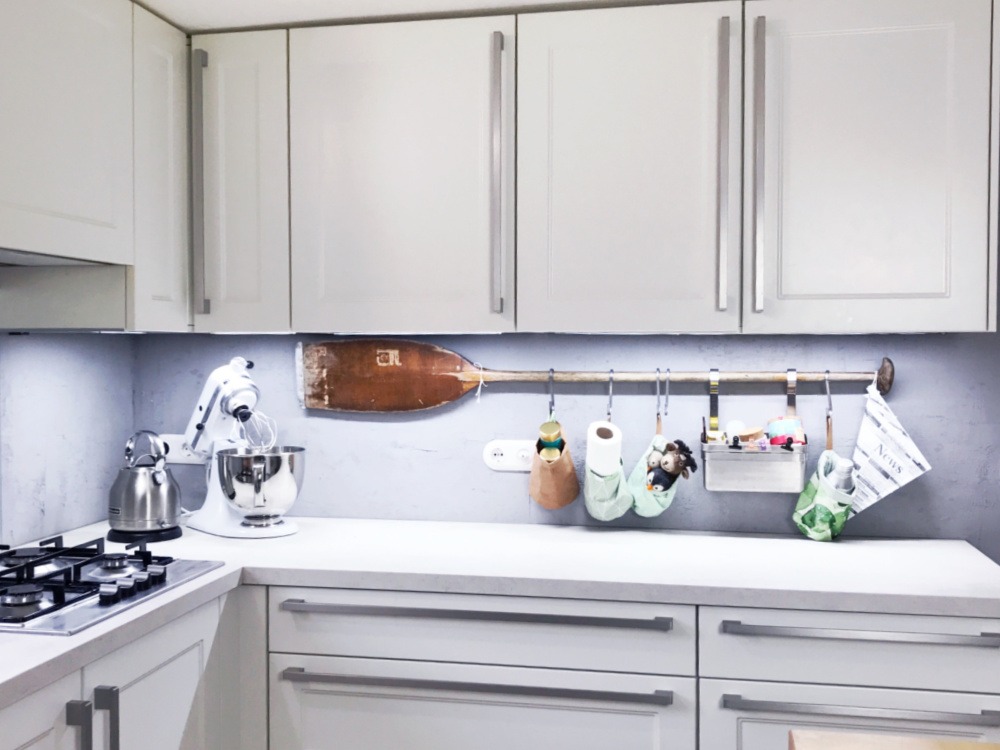 Schubladen, Hänge- oder Apothekerschränke? Was ist perfekt für Ordnung in meiner Küche?